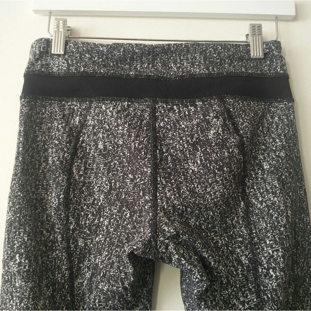 Lululemon Inspire Tight II - Suited Jacquard Black White / Black Size 6 - Picture 8 of 14